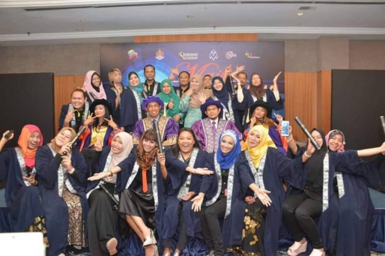 academy kemahiran kecantikan & kesihatan